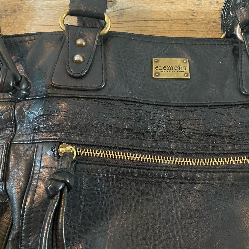 Element Purse - Picture 2 of 12